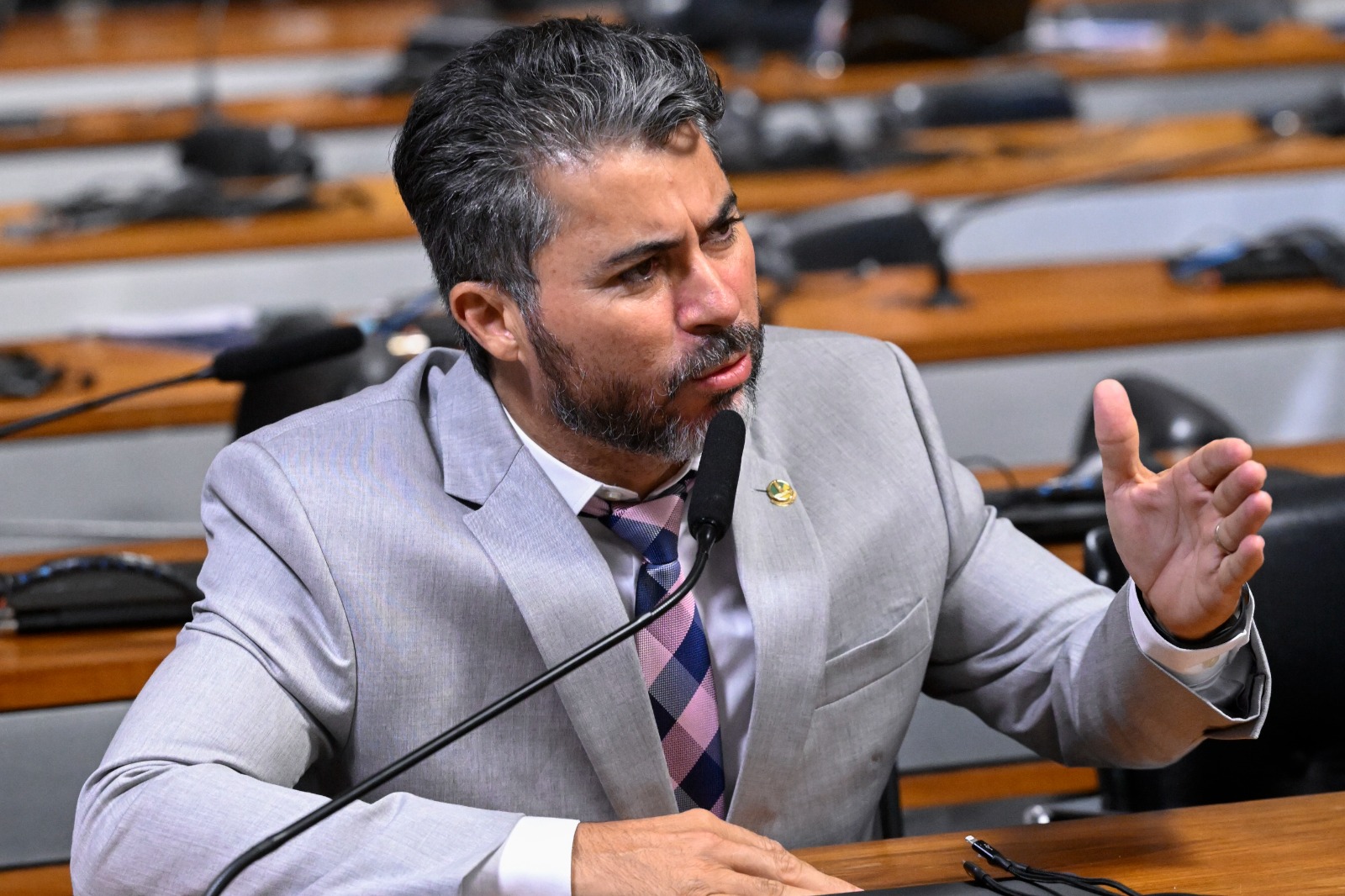 MARCOS ROGÉRIO: Senador propõe endurecer penas para crimes contra embarcações