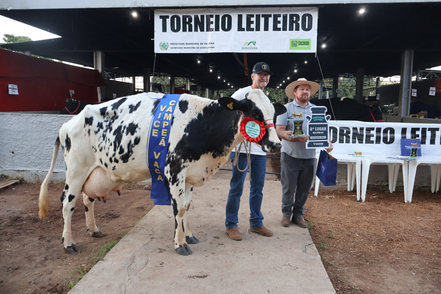 EXPOVILHENA 2026: Evento encerra com grande público, força do agro e programação marcada pela fé