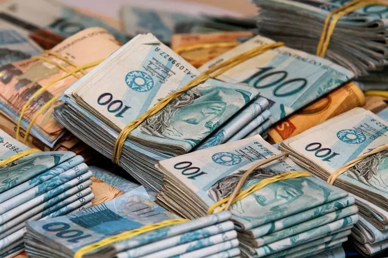 CASO DE R$ 7,6 MILHÕES: Ex-assessor diz ter sido coagido após sumiço de dinheiro ligado a ex-governador