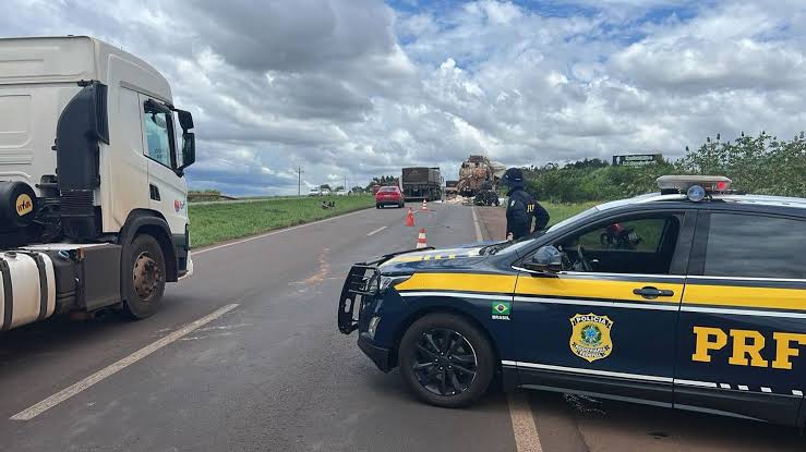 ALERTA NA RODOVIA: Acidente interdita pista na BR-364 em Rondônia