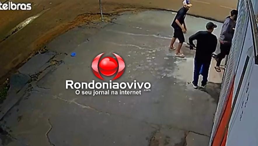 VÍDEO: ​Câmeras flagram ação de criminosos que arrombaram comércio e furtaram cofre