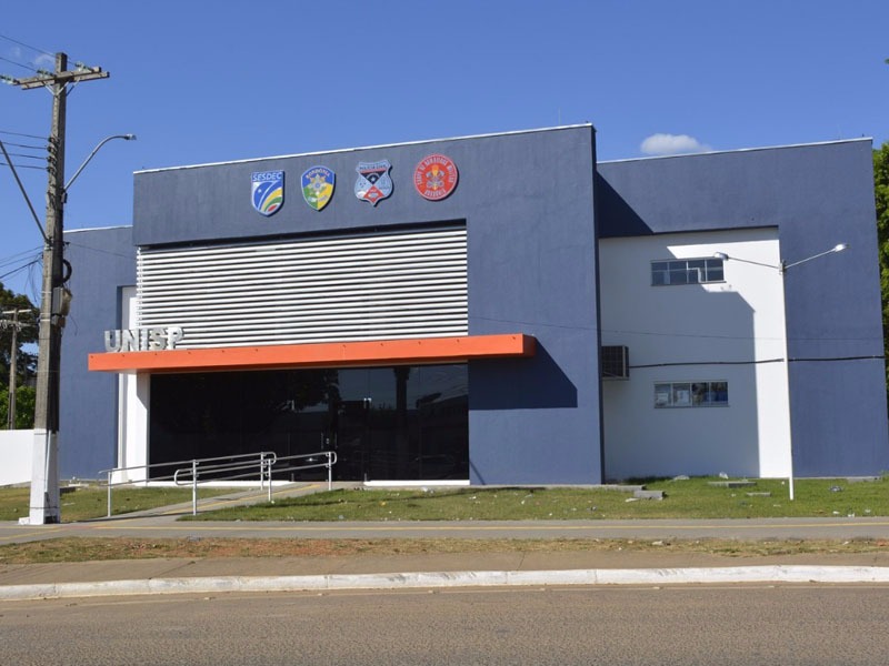 MAIS UM: Beneficiado pelo indulto do dia dos pais atira contra a polícia e é preso