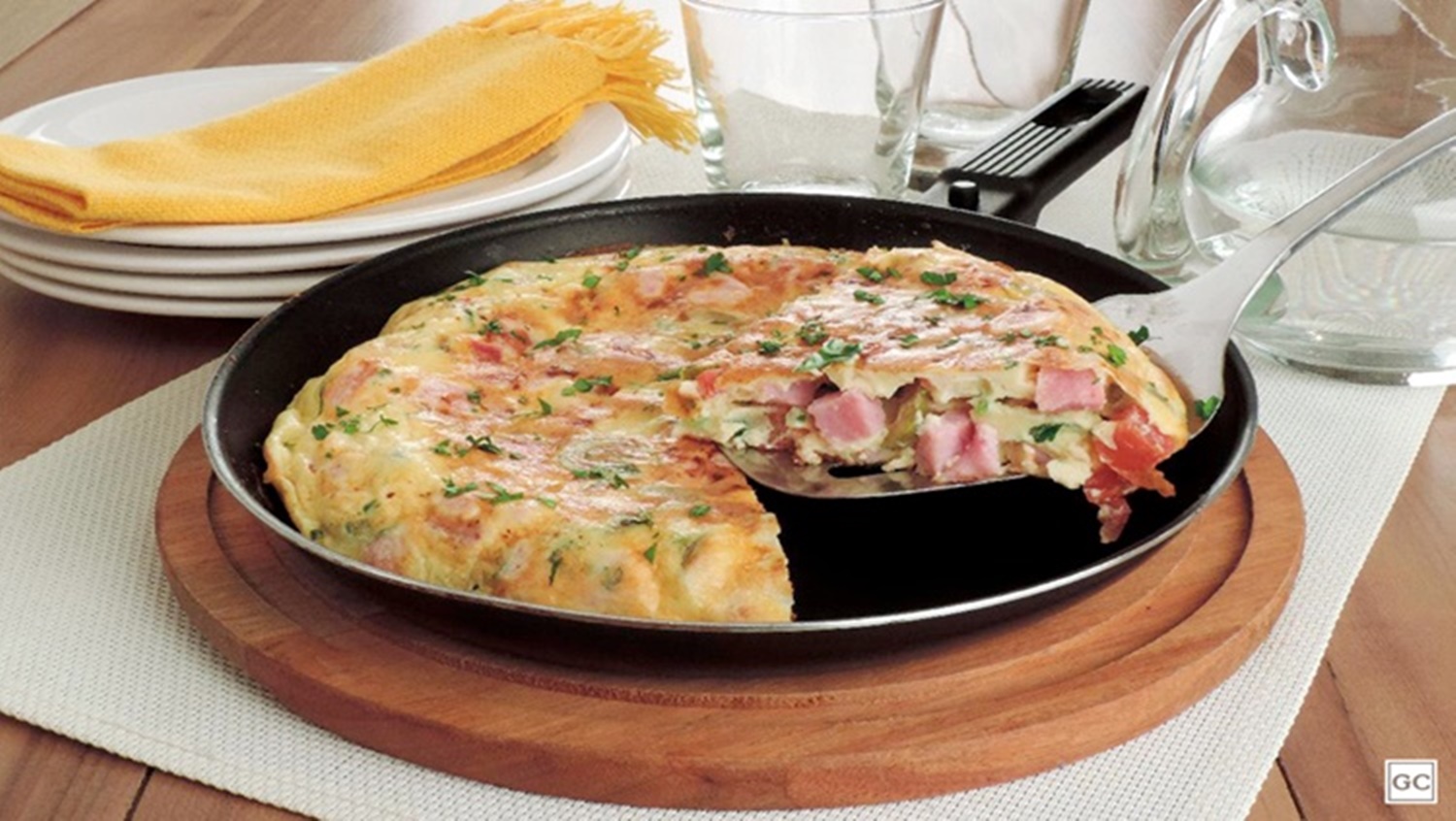 RECEITA: Aprenda a fazer uma deliciosa omelete de liquidificador 