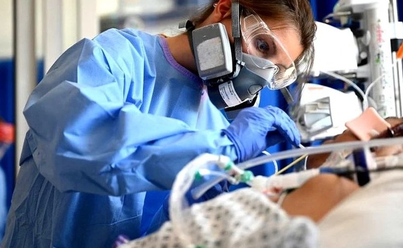 DECRETO: Presidente Bolsonaro acaba com comitê de enfrentamento à Covid-19