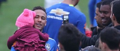 Neymar e companheiros não vão ficar na Vila Olímpica durante os Jogos
