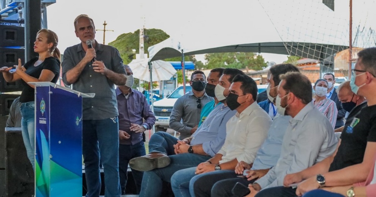 CAPITAL: Alan Queiroz pede e governador anuncia R$ 10 milhões para nova rodoviária 