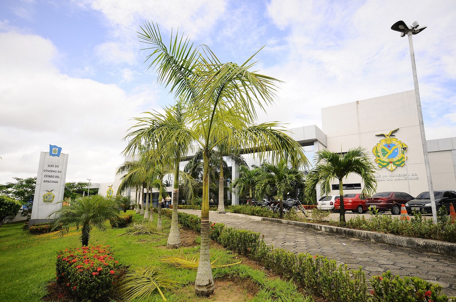 DUAS ELEIÇÕES: Renúncia no Amazonas leva a eleição indireta e governo tampão até outubro