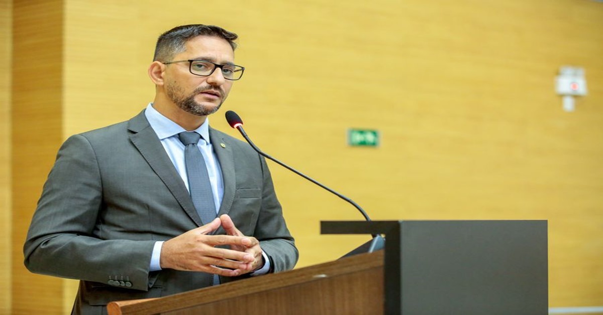 FORMAÇÃO: Dep. Anderson Pereira apresenta PL que proíbe ensino a distância em cursos de saúde