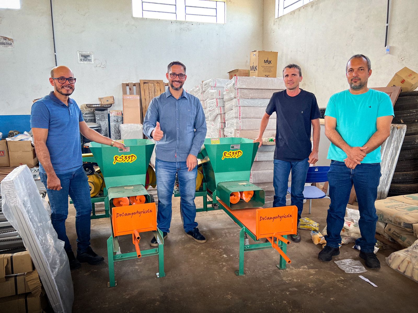 ANDERSON PEREIRA: Deputado realiza entrega de implementos agrícolas para atender produtores rurais