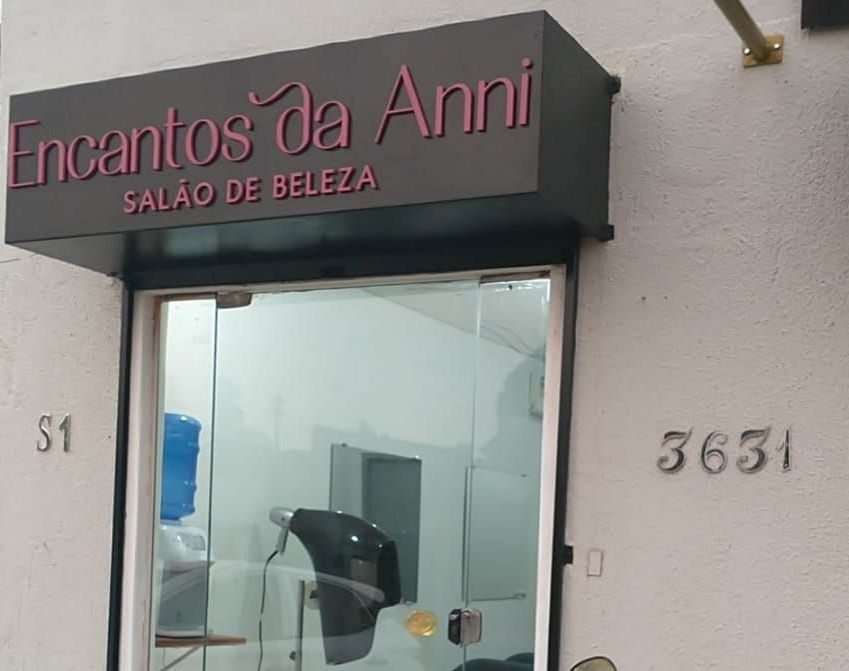 Venha conferir o pacote especial 'Outubro Rosa' do salão Encantos da Anni 