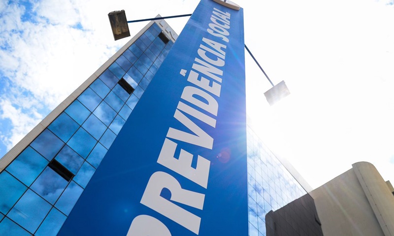 DATA: INSS paga a segunda parcela do 13º salário a partir desta quarta (25)