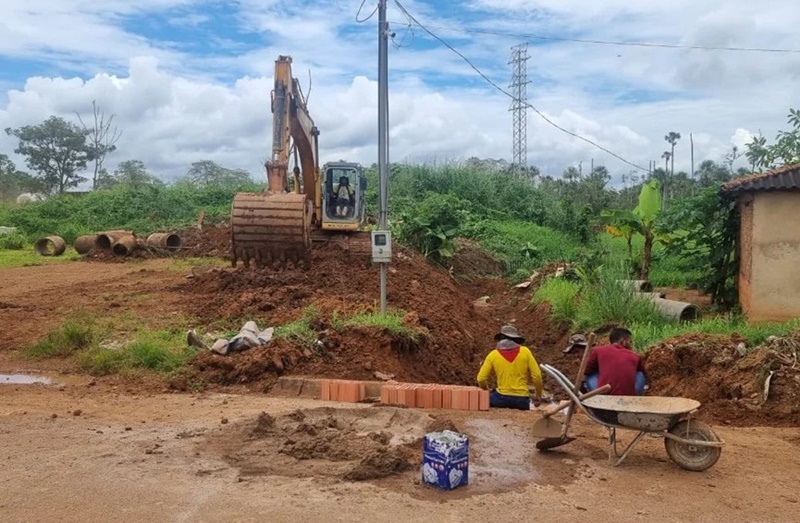 BAIRRO NACIONAL: Carlos Damaceno tem pedido atendido na ampliação da rede de drenagem