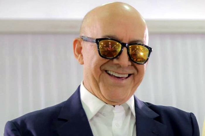 IRONIA? ‘Fim de festa’ este é o título do texto postado por Confúcio Moura em seu Blog