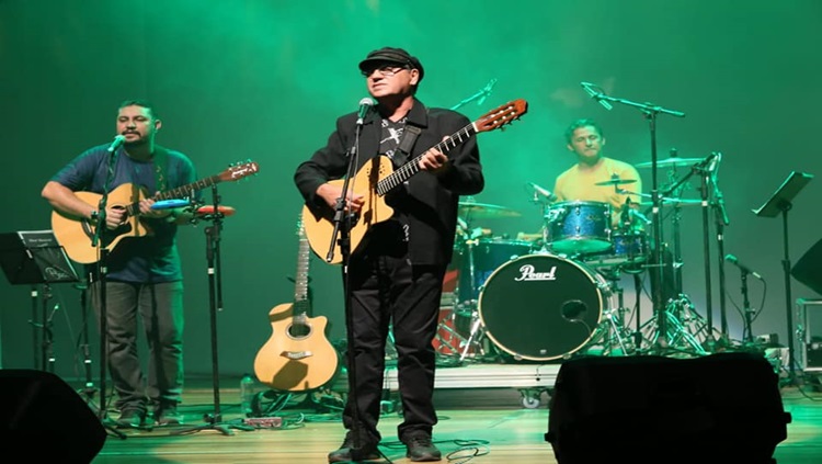 RONDONIENSE: Rádio Senado exibe repertório do cantor e compositor  Bado