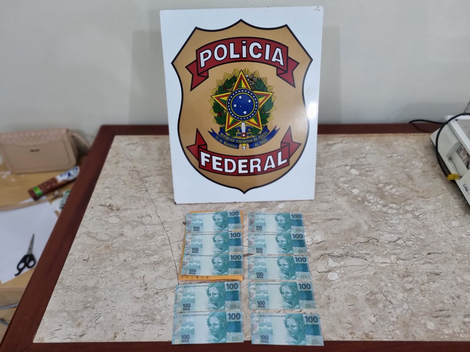 WHATSAPP: PF prende homem que encomendou notas falsas em Rondônia