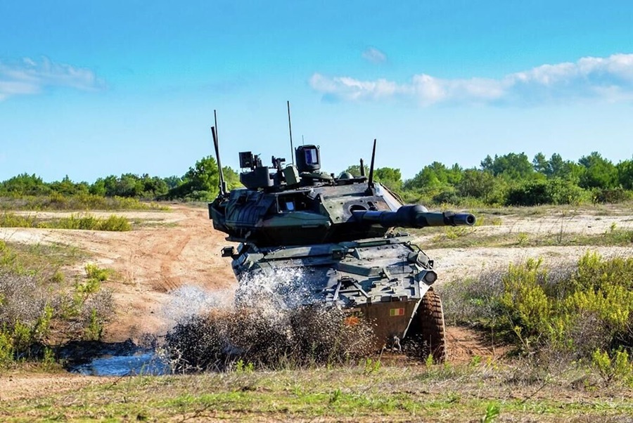 SEM GUERRA: Exército Brasileiro paga R$ 5 bilhões em 98 blindados italianos