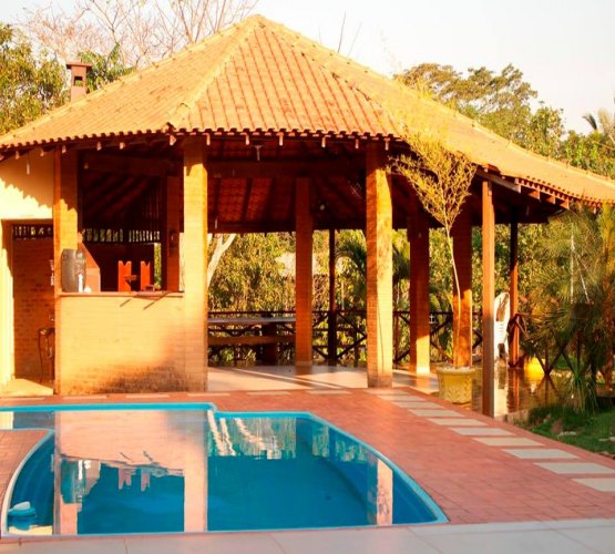 Vende-se chácara pronta para o uso