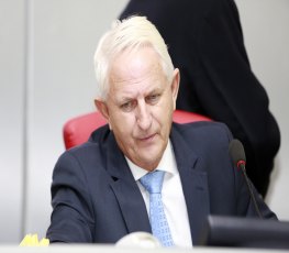 Airton quer implantar o Plano Estadual de Combate ao Suicídio