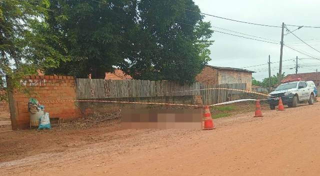 TRAGÉDIA: Mãe vai à padaria e quando volta encontra filho assassinado