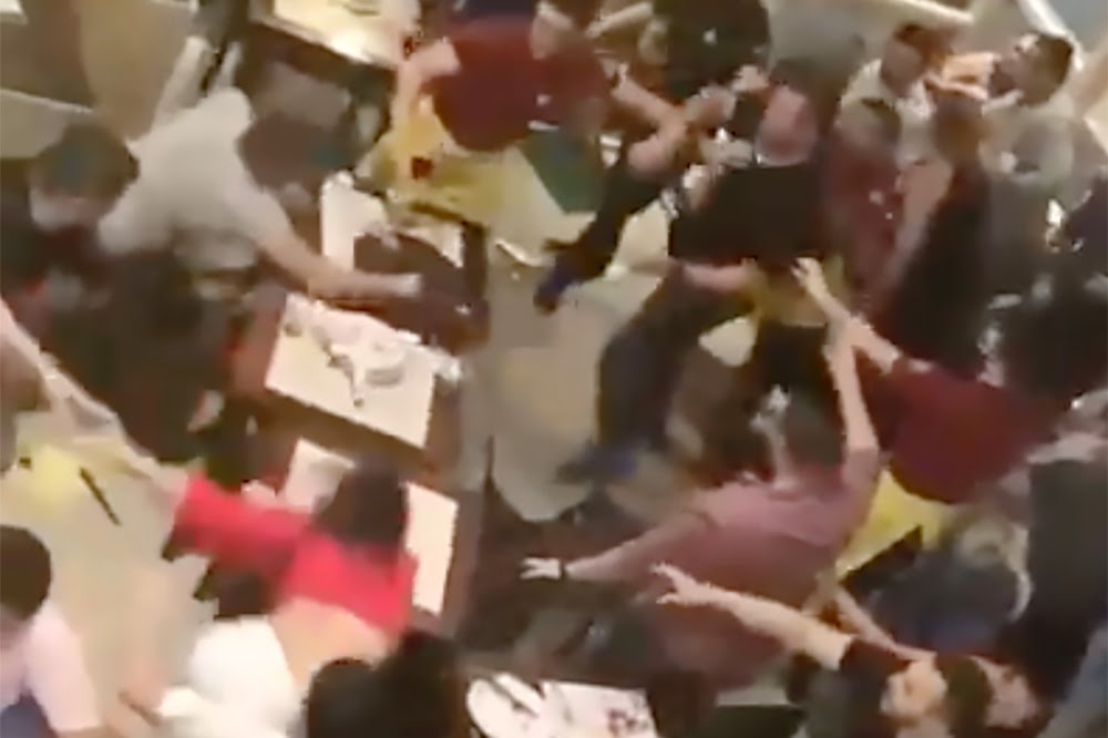 DISCUSSÃO: Confraternização familiar acaba com mulher esfaqueada pela prima