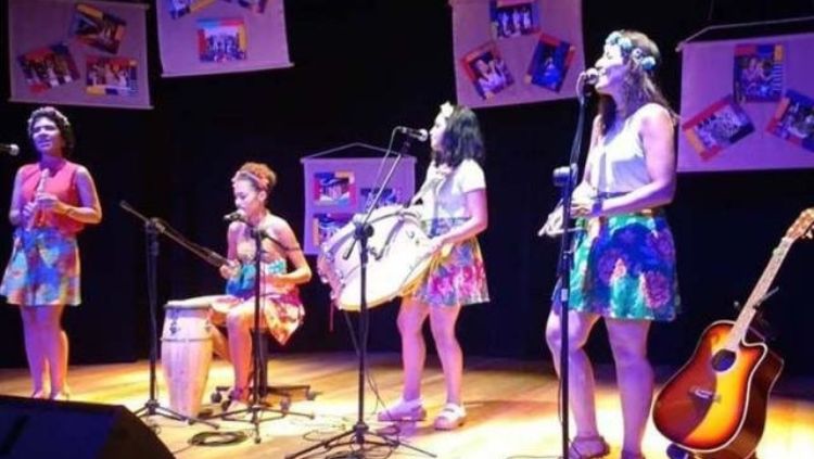 TEATRO GUAPORÉ: Projeto Canta Mulher 'Brasilidades- memórias e encantos de Elza e Gal'
