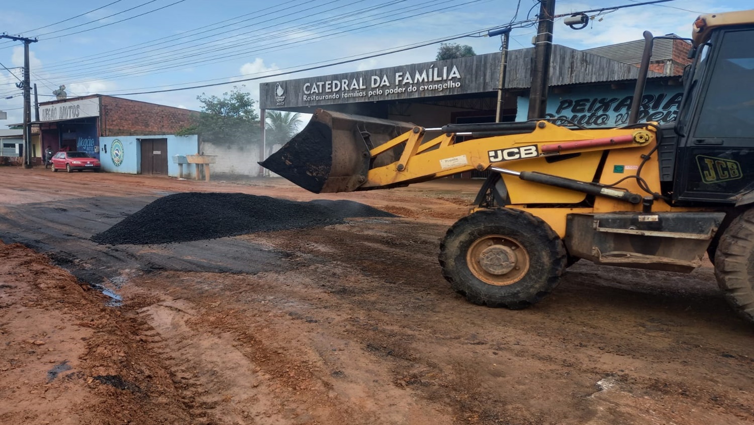 EDWILSON NEGREIROS: Após pedido, Prefeitura faz operação tapa-buracos no Bairro Socialista