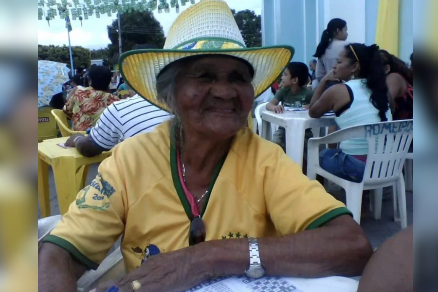 ‘DONA ALMERINDA’: Nota pelo falecimento da parteira e curandeira octogenária
