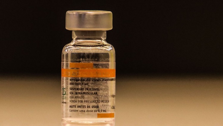 ABSURDO: Cinco frascos da vacina CoronaVac são furtados em posto de saúde 