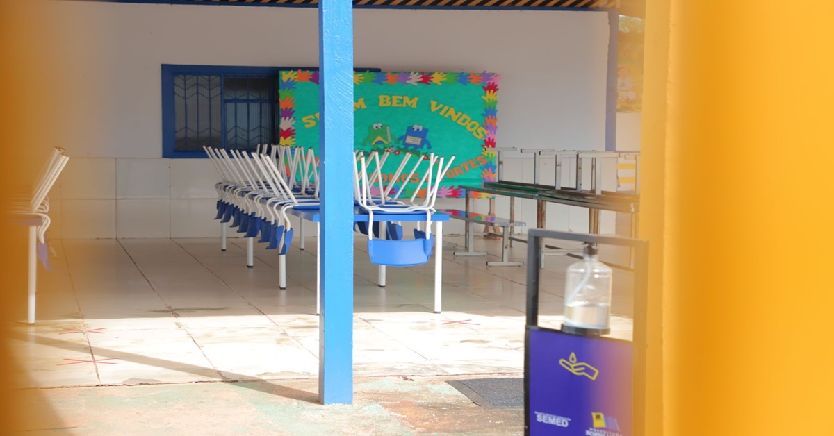 VANDALISMO: Escola tem retorno presencial adiado após furto de fiação elétrica