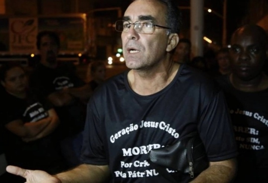 DISCURSO DE ÓDIO: Pastor que pregava contra gays e judeus é preso pela PF