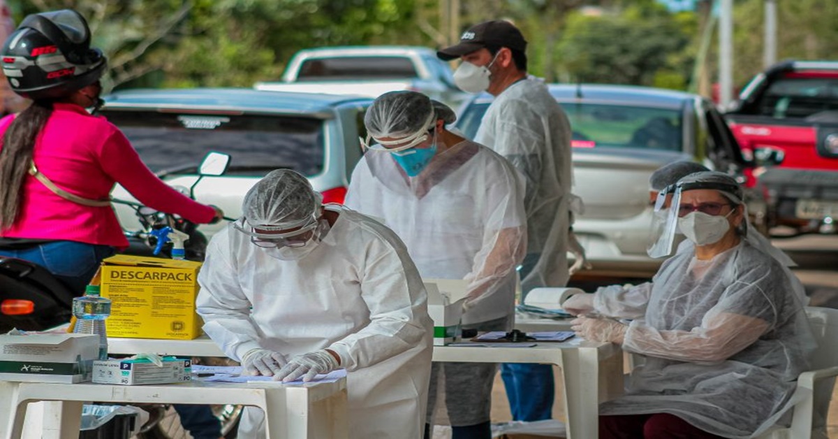 TESTAGEM EM MASSA: Drive-thrus de testagem rápida em cinco municípios atenderam 2.265 pessoas