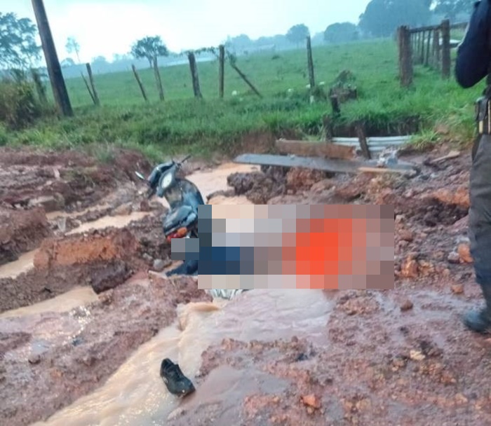 Corpo de homem é encontrado ao lado de motocicleta