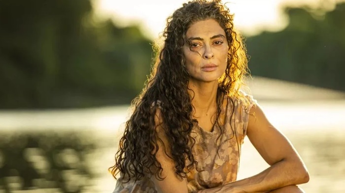 'PERRENGUE': Juliana Paes relata que quase foi atacada por jacaré durante gravação