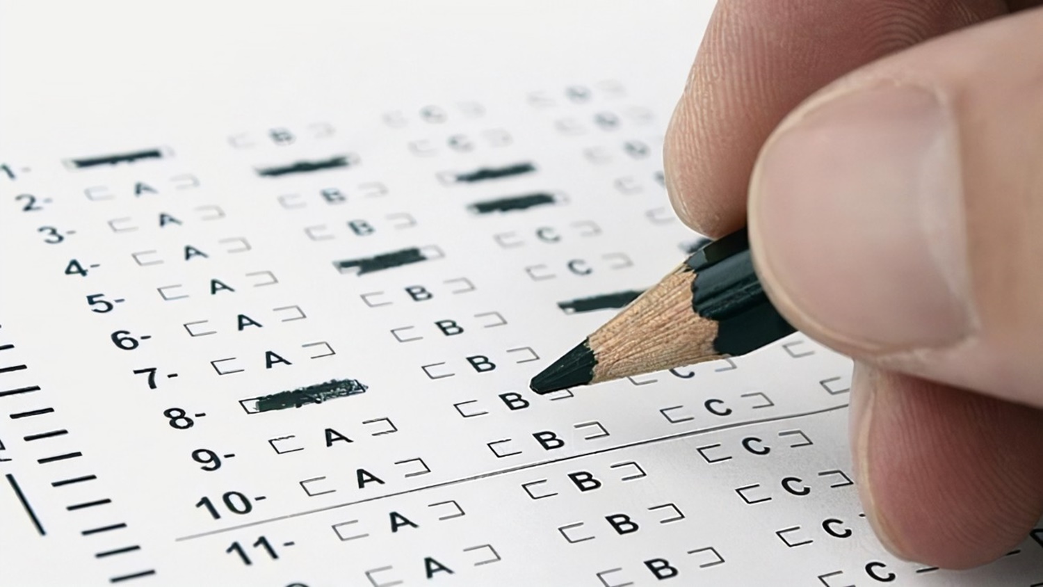 INSCRIÇÕES: Concurso oferece mais de 400 vagas para todos os níveis de estudo