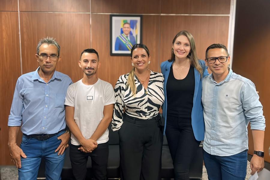 LEBRINHA: Deputada e SEDUC garantem melhorias no transporte escolar em Terra Indígena