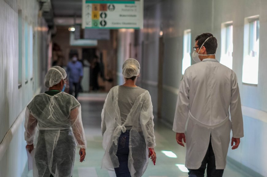 TEMPORÁRIOS: Estado abre processo para contratação de profissionais de Saúde