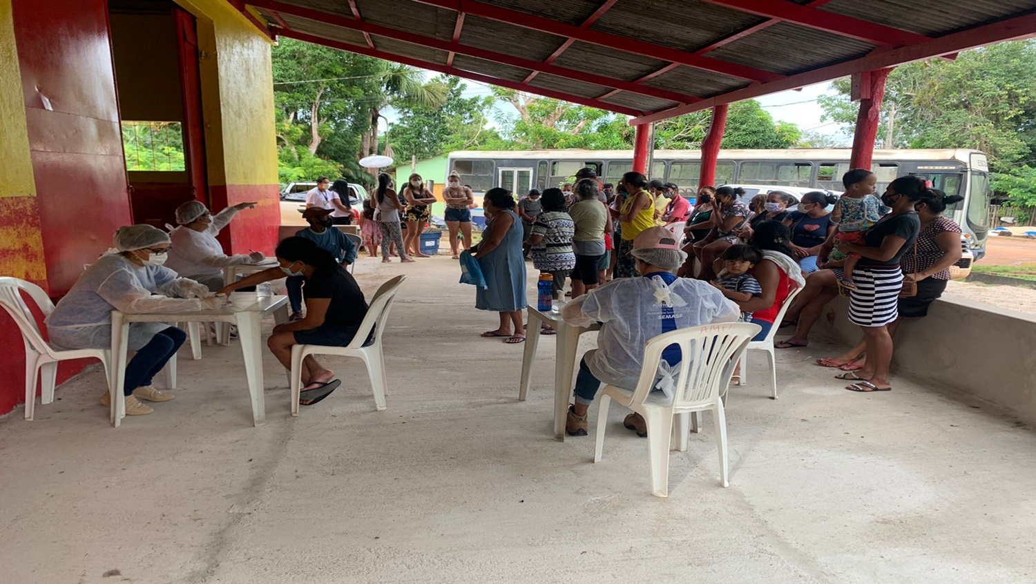 APOIO: Distritos de Porto Velho recebem ações sociais do Cras