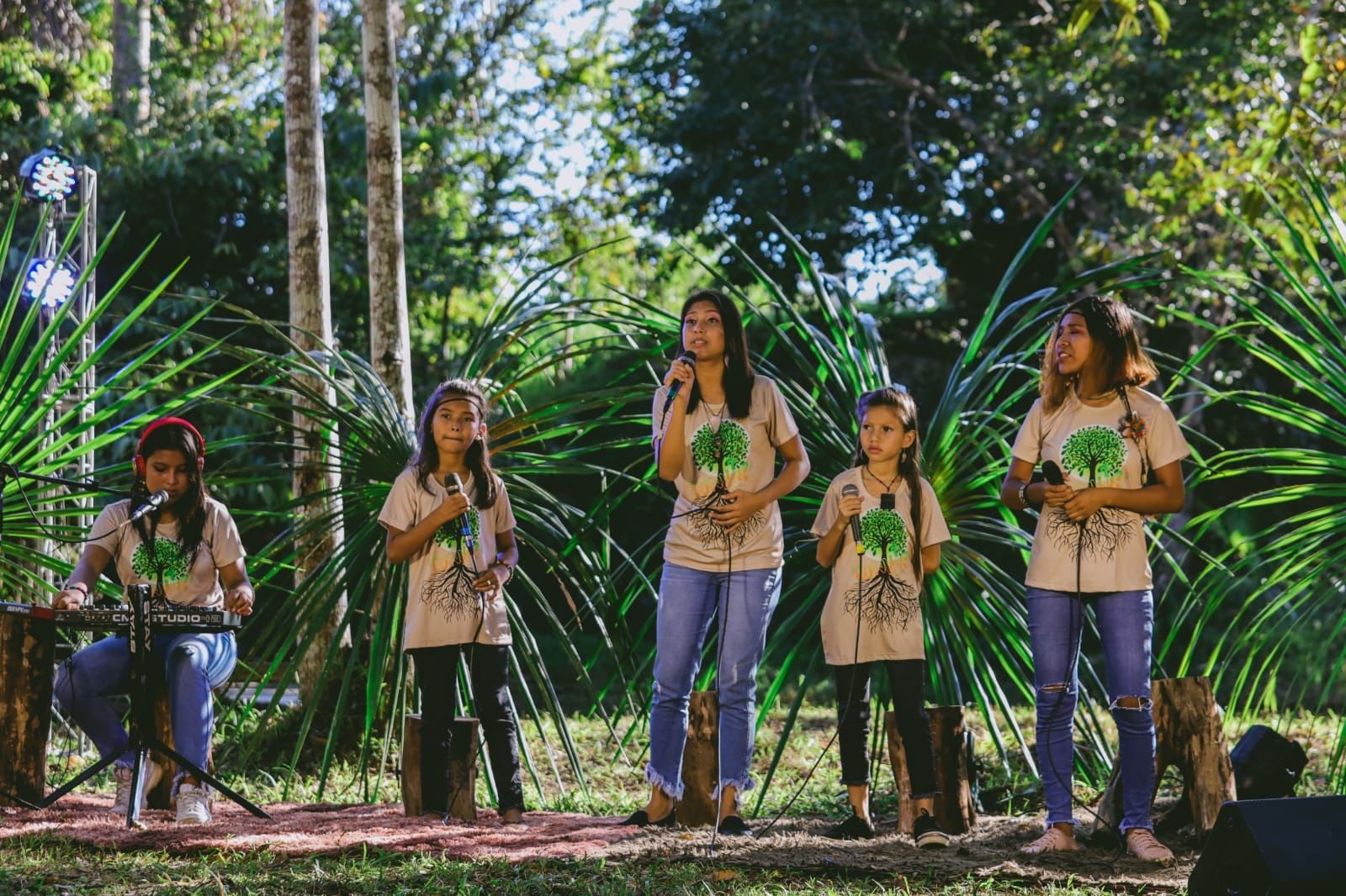 RIBEIRINHAS: Grupo 'Cunhãs - Meninas da Amazônia' é destaque no Brasil 247