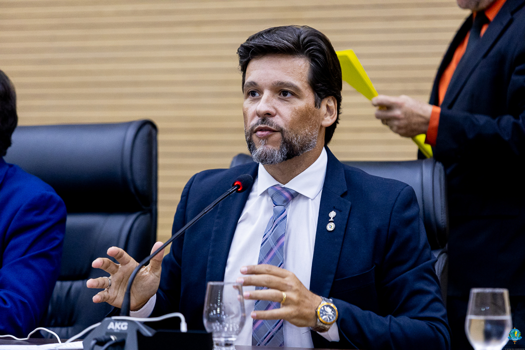 DELEGADO CAMARGO: Lei de autoria de deputado institui o Dia Livre de Impostos em Rondônia