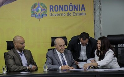 TRÂNSITO - Convênio garante cerca de R$ 5 milhões em equipamentos e veículos