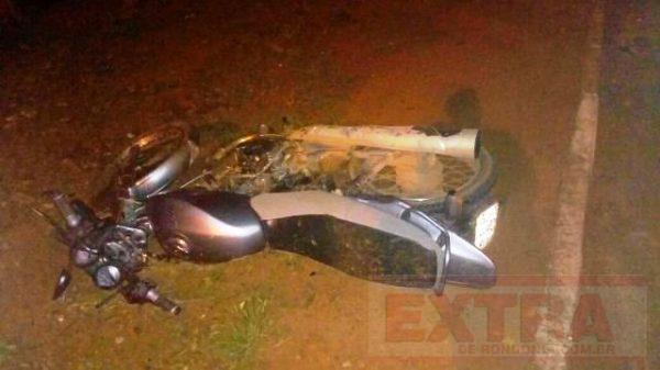 Motociclista morre em grave acidente; motorista fugiu do local