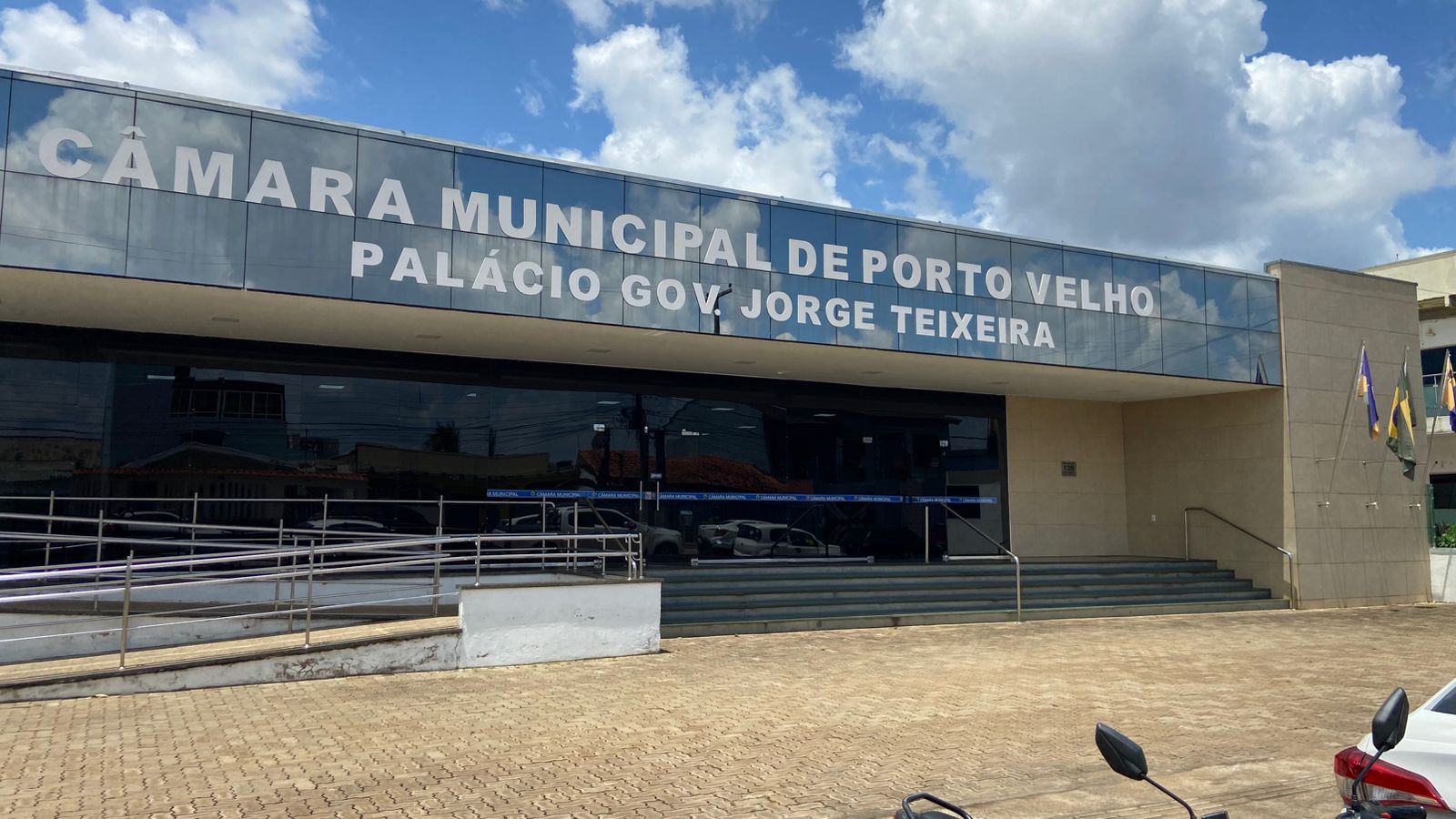 CÂMARA DE PORTO VELHO: Aberto prazo para envio de propostas para manutenção e revitalização da fachada