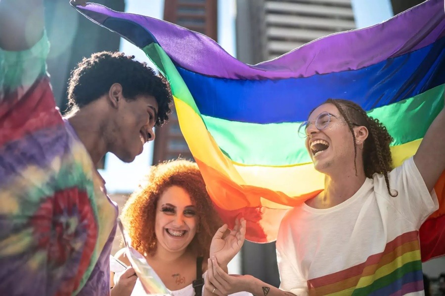 CELEBRAÇÃO: Junho é mês do orgulho LGBTQIA+