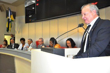 DEVASSA NO DEOSP E DER - Assembleia requer informações sobre serviços e compras realizadas