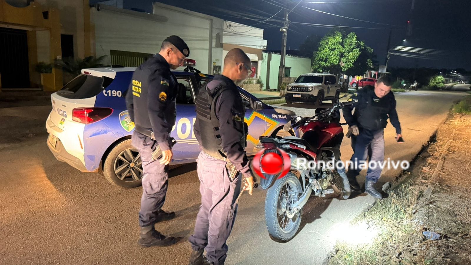 ROLEZINHO: Dupla é flagrada com duas motos roubadas após perseguição policial 