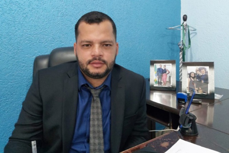 COSTA E SILVA: Edevaldo Neves tem pedido atendido para serviço de mutirão de limpeza no bairro 