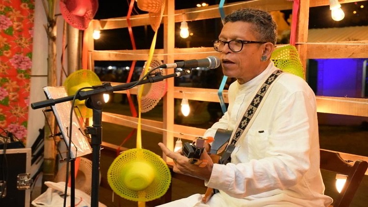 GUERRA NA SELVA : Espetáculo com o poeta Eliakin Rufino chama a atenção para a destruição da Amazônia