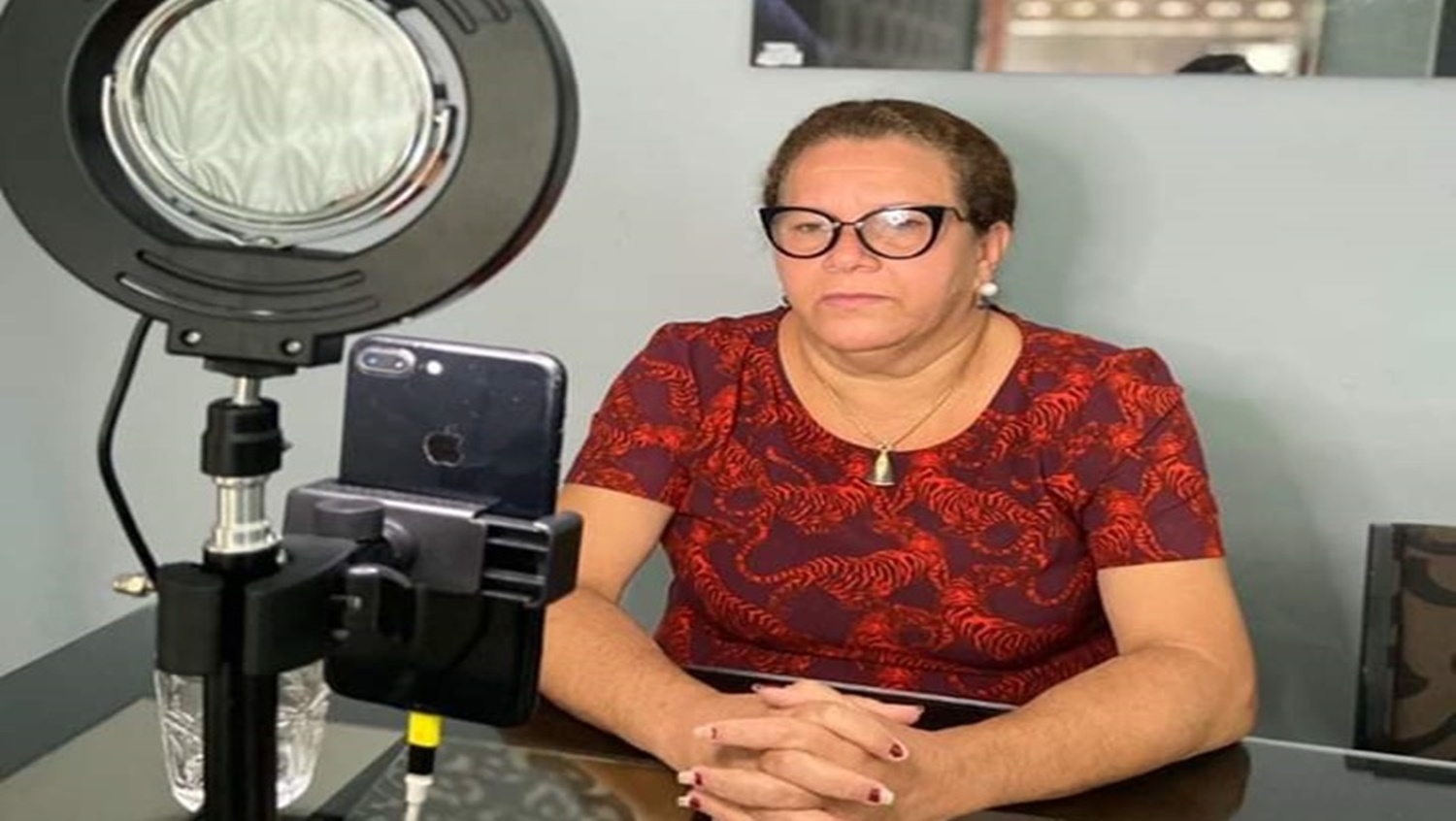 REPAROS: Ellis Regina pede urgência na manutenção da iluminação no Bairro São Francisco