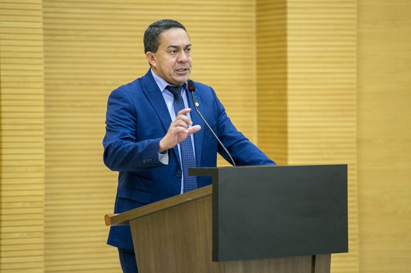 APOIO: Eyder Brasil reafirma compromisso com as forças de segurança de Rondônia