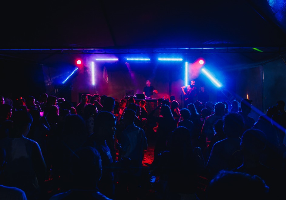 SORTUDOS: Confira os ganhadores do sorteio do Baile da Astro que acontece hoje